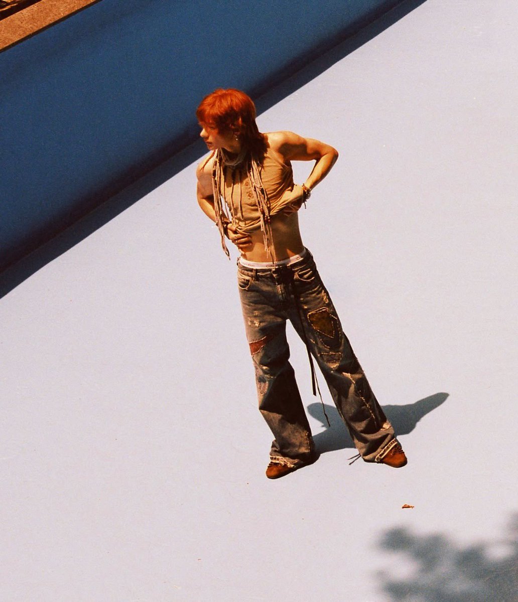 zzarachnl's tweet photo. one thing about anton is that he never fails to serve such a tiny ass slutty waist https://t.co/gE8TAV9gX3