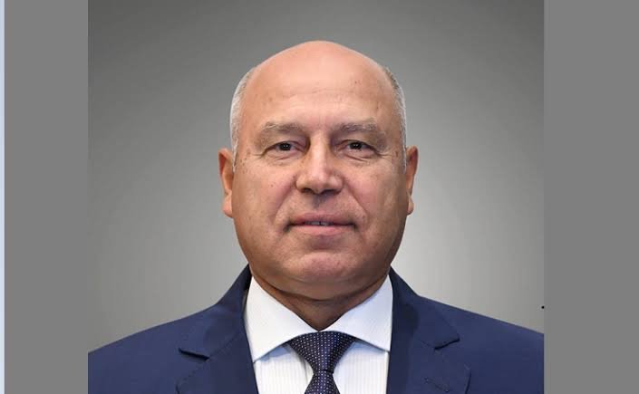 Al_Samir_'s tweet photo. @CallMeMahmouud كامل الوزير رئيسا لمصر https://t.co/OY0tGuezho