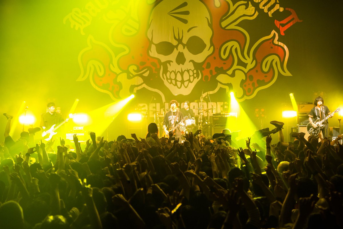ishii_maki's tweet photo. 🔥ELLEGARDEN🔥

"Bad For Education Tour II (2026)"

10/13 ツアー初日！

Zepp 福岡Day1の写真たちがアップされました📸(15枚)

新曲お披露目&amp;最高のスタート🔥🔥🔥🔥
https://t.co/pafMGJ80uf

#ELLEGARDEN https://t.co/bBlL0HiJS5