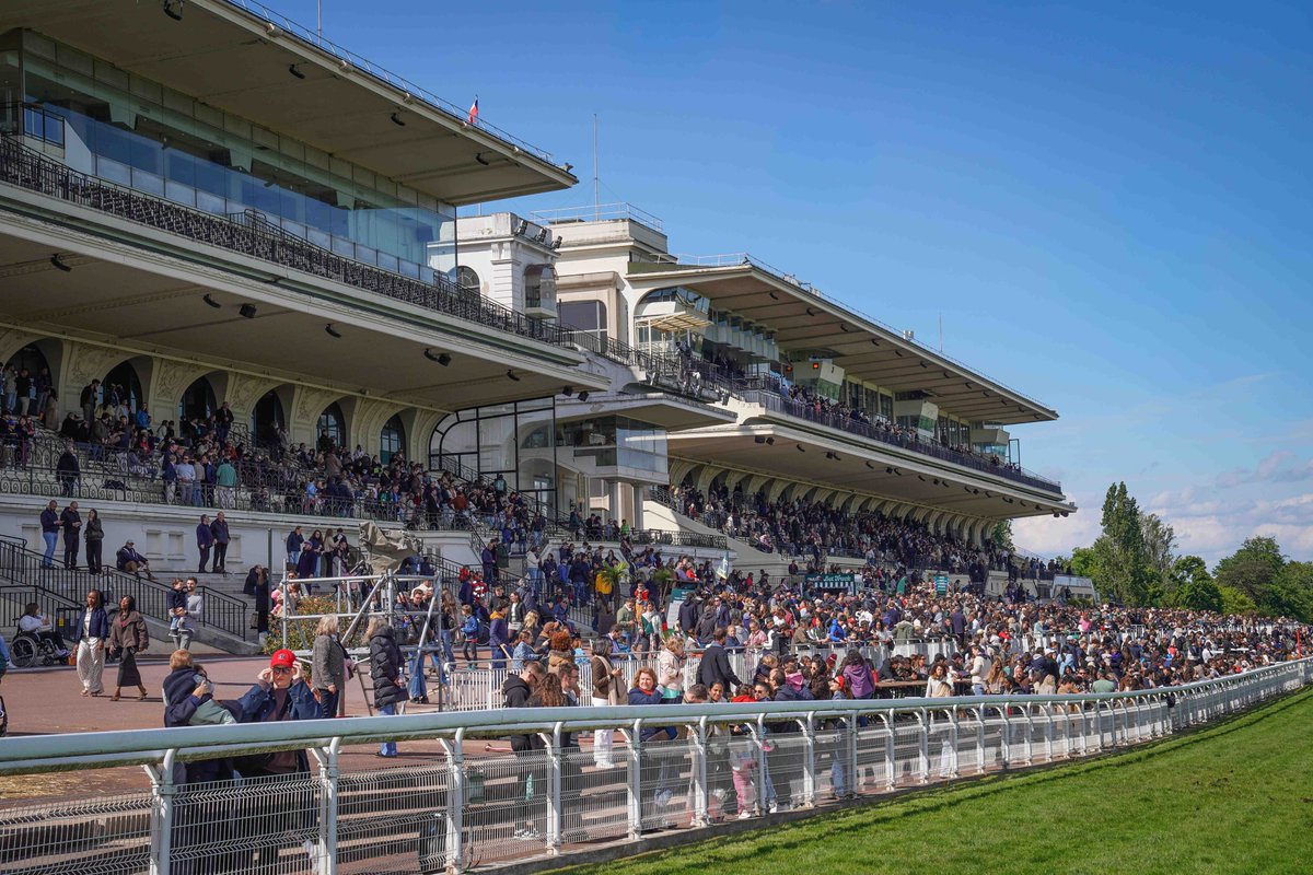 francegalop's tweet photo. 📅 Samedi à #Auteuil, les champions de l’obstacle sont au rendez-vous ! 🏆

3 Groupes 3 réuniront les meilleurs sauteurs de leur génération, à un mois des 48h de l’Obstacle. Une journée de haut niveau en perspective !

Rendez-vous samedi !
➕d’infos : https://t.co/NCwdCFkAs8 https://t.co/iOFne8gMcq