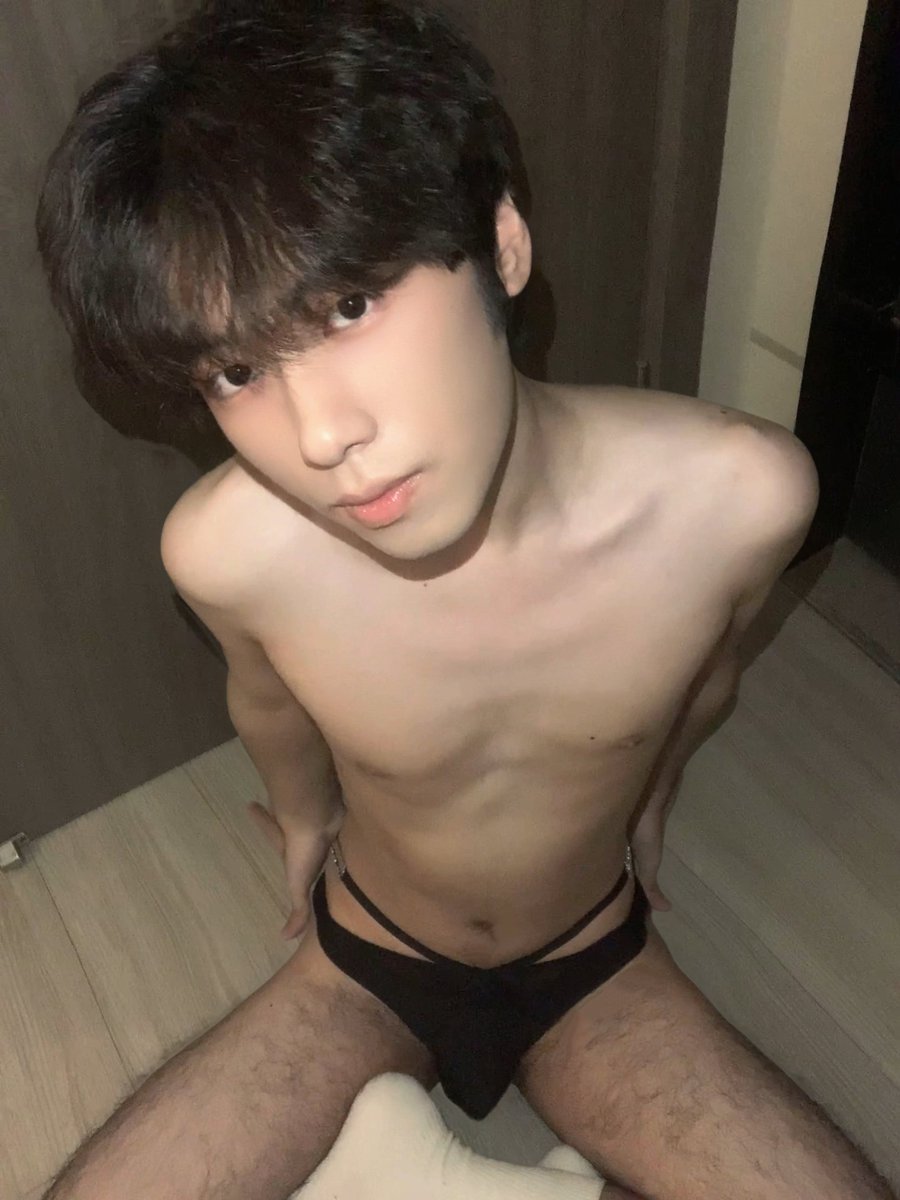 goodwang666's tweet photo. 这组可以水一万年 https://t.co/mXnigremjd