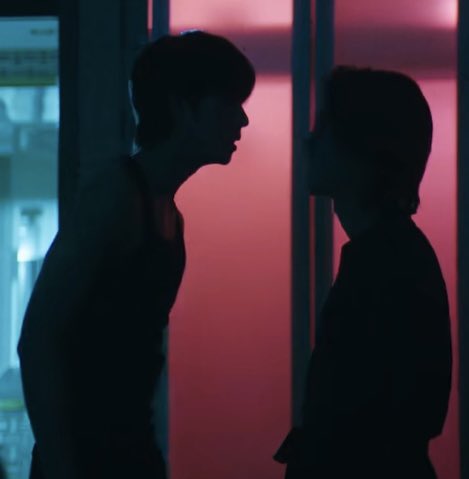 taeminestrone's tweet photo. Oh this height difference MEAL https://t.co/mhll555kAa