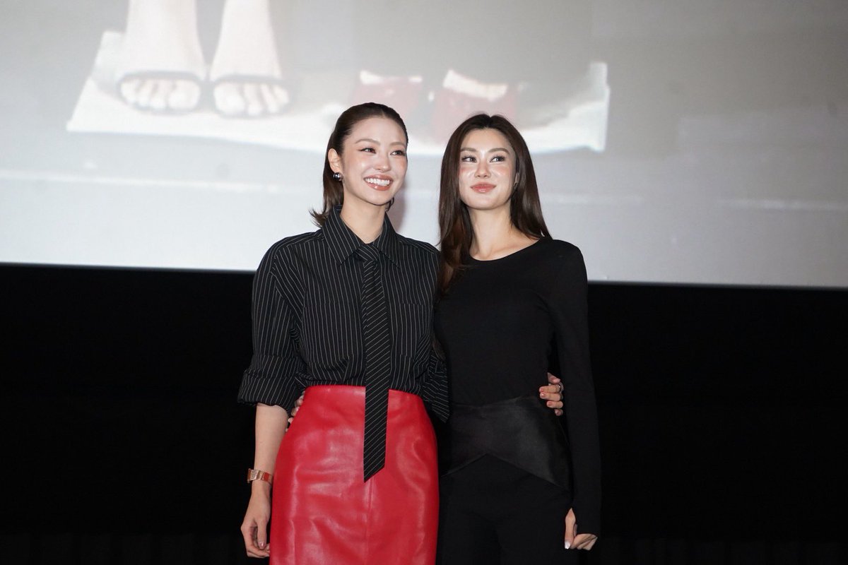 MajorGroup's tweet photo. #ลีน่าหมิว กับภาพบรรยากาศ
พาทุกคนตะลุยป่าไปกับ
Major Fandom Screening  ❤️
#ธี่หยดสมิงเขาขวาง ที่
โรงสยามภาวลัย พารากอน ซีนีเพล็กซ์

MAJOR FANDOM LENAMIU 

#ธี่หยดสมิงเขาขวางxลีน่าหมิว 
#LenaMiu #MajorFandom #MajorCineplex https://t.co/mZqNnUEAxm
