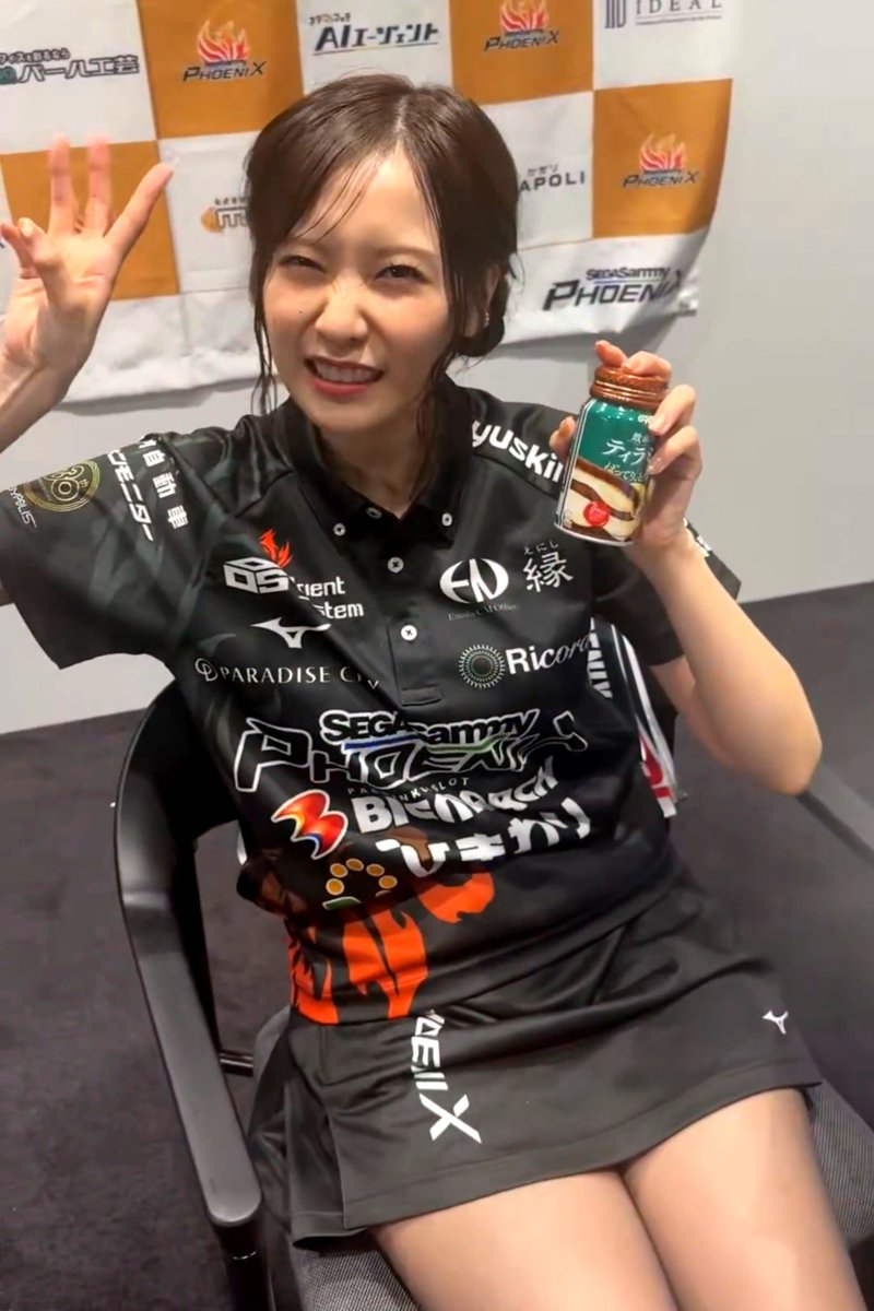 M_league_TR's tweet photo. この表情が好きすぎるんだけど名前はなんていうのかな

みんなも好きだろ？

🎹　☕🚶‍♂️🐹　　　🍰☕🦢 https://t.co/qwpgefjZBQ