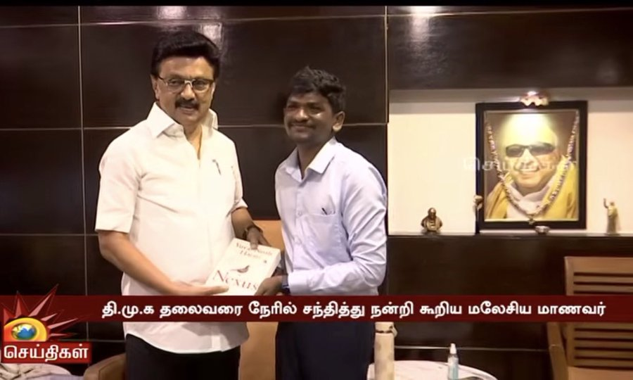 mrithulaM's tweet photo. ஏற்கனவே ஜெயிலர்-2 படத்து ரிசல்ட் பாத்து வயிறெரிஞ்சிட்டு இருந்தவனுங்க இது வேற பாக்கவும், வெடி வெச்ச பன்னிங்க மாதிரி கத்திட்டு இருக்கானுங்க..  😂😂 https://t.co/9FSr3Jsz20