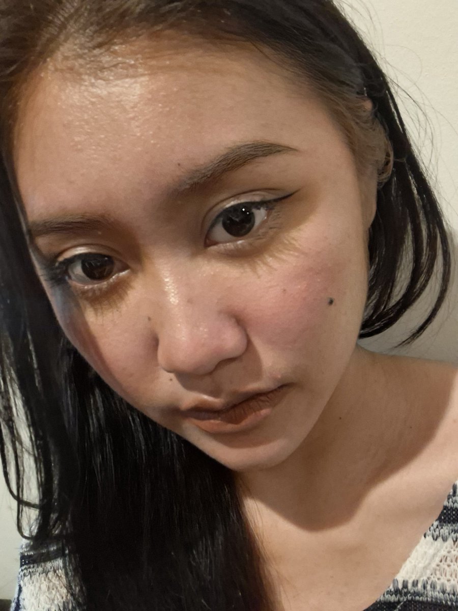 omegakristaa's tweet photo. [QUEER FRIENDSHIP APPLICATION] 

Name: krista
Age: 22
Occupation: kerja x3
Zodiac: gemini
Mbti: Infp kali
Height: 158cm kurleb
Hobby: denger lagu(jangan tanya lagu apa)
Fun fact: gasuka pisang https://t.co/K7Zw2qFIq3