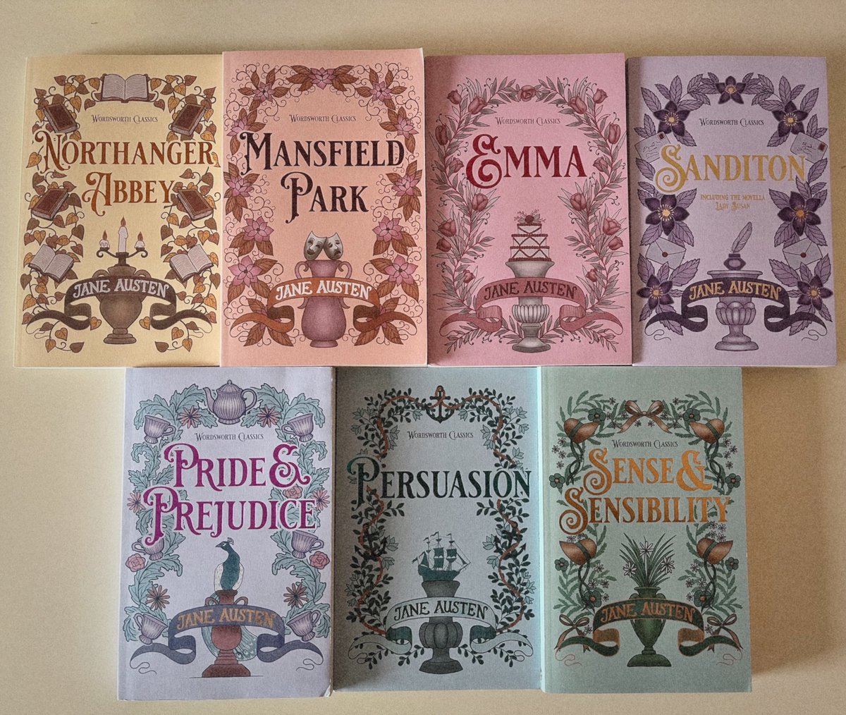 majareads's tweet photo. my jane austen collection is finally complete!! https://t.co/hzkaHWwAVQ