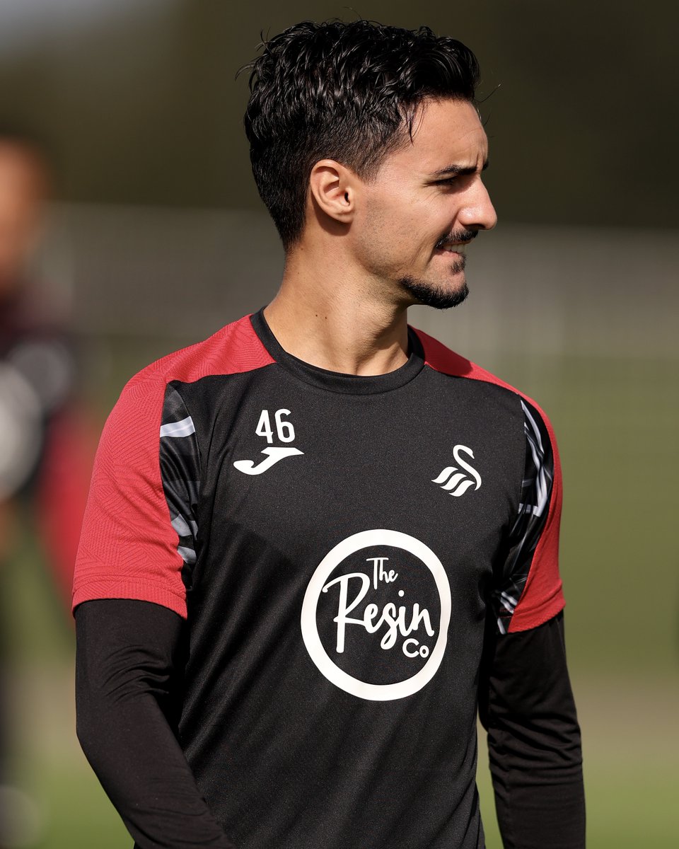 SwansOfficial's tweet photo. Stephen Eustaquio has returned to training with Swansea City but will continue to be assessed ahead of Saturday’s clash with West Ham United.

Team news 👉 https://t.co/OSWzR6te4v https://t.co/CG4C1861SR
