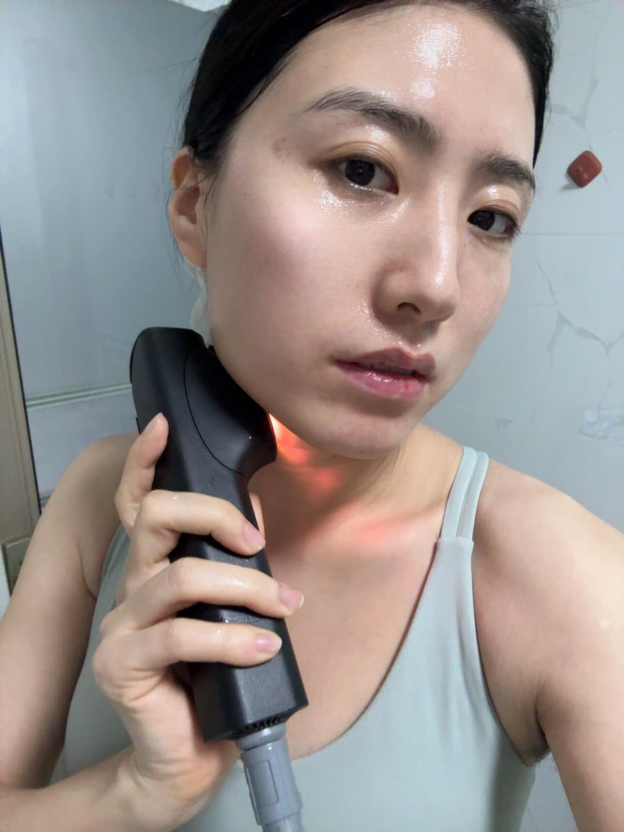 rena_cray's tweet photo. 很多人就是把上床想得太严肃了，所以才天天骂约炮。约个炮怎么了？安全措施做好就完事了！！！！！ https://t.co/FxZtaRS8xS