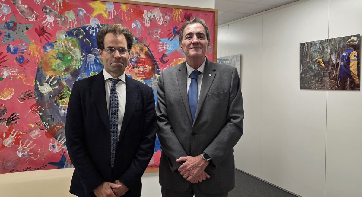 DirOPSPAHO's tweet photo. Looking to 2027, we discussed strengthening cooperation, linking humanitarian aid with longer-term health investments, and exploring emerging needs in Central America, including migration, violence and food insecurity. Grateful for the EU’s continued partnership. https://t.co/quLtNeC2Jd