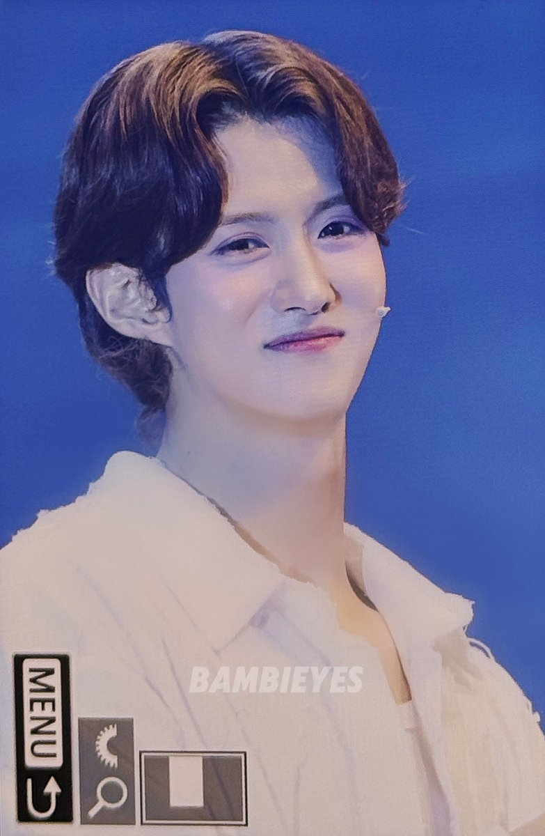 BAMBIEYES0327's tweet photo. 261015   #여원 #펜타곤 #PENTAGON #여창구 https://t.co/mRFI38rPD9