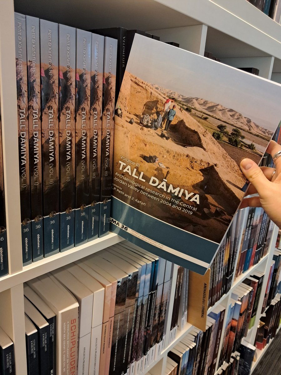 sidestonepress's tweet photo. OUT NOW!
Tall Dāmiya (Volumes I-II-III)
Archaeological research in the Central Jordan Valley between 2004 and 2019
edited by Lucas P. Petit and Zeidan A. Kafafi

#Palma series

📚 Read online for free or purchase a printed copy at https://t.co/qyeKDdJU33 https://t.co/OIF7veIBsm