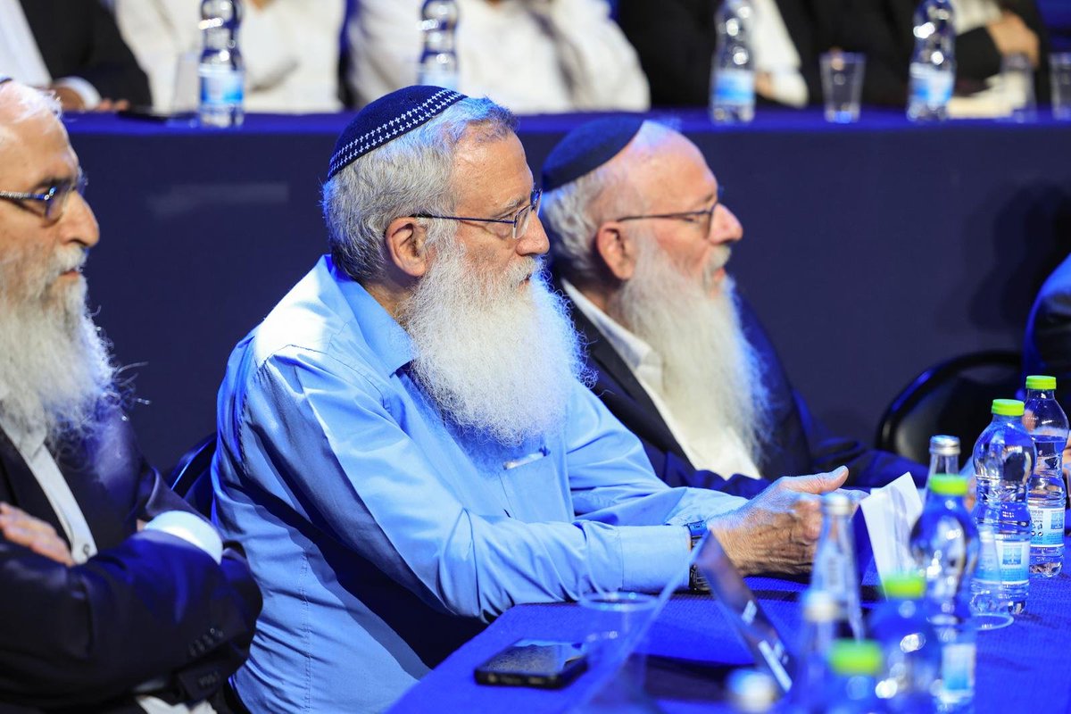 dviramar2's tweet photo. הרב קלנר בכנס הפעילים הגדול של נעם לישראל. https://t.co/0CqEikUwPN