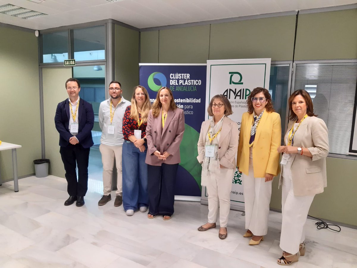 andaltec's tweet photo. ✅ Andaltec ha acogido la Jornada Técnica "Aplicación de la regulación que afecta al sector del plástico", una provechosa actividad en la que cerca de 50 profesionales se han puesto al día sobre el reglamento PPWR y las nuevas normativas ambientales que afectan al sector plástico https://t.co/GGL8mXMKHw