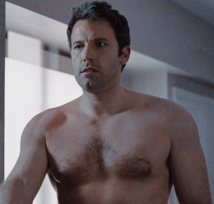 BSTOFBENAFFLECK's tweet photo. Ben Affleck as Nick Dunne In Gone Girl, Drt. David Fincher (2014). https://t.co/CQ1ZOJsXB8