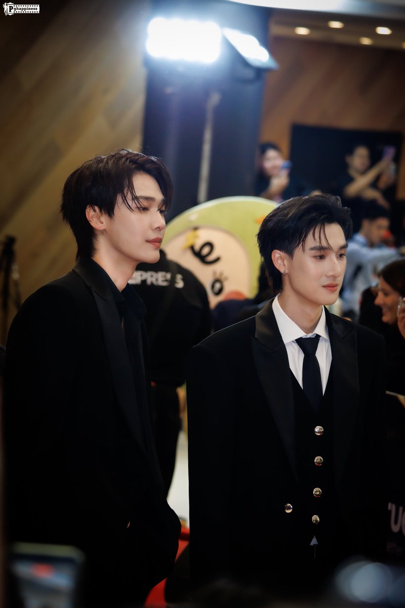 pongboytwo's tweet photo. เกินต้านทาน...series เรื่องถัดไป bodyguard อารักษ์ขาองค์ชาย ได้เลย 

DEWTEE AT MAYA 2026

#MAYATVAWARDS2026
#มายามหาชน2026 
#tee_vtp 
#ธีรเดช
#dew_jsu
#nupongphoto https://t.co/JAKuAZootF
