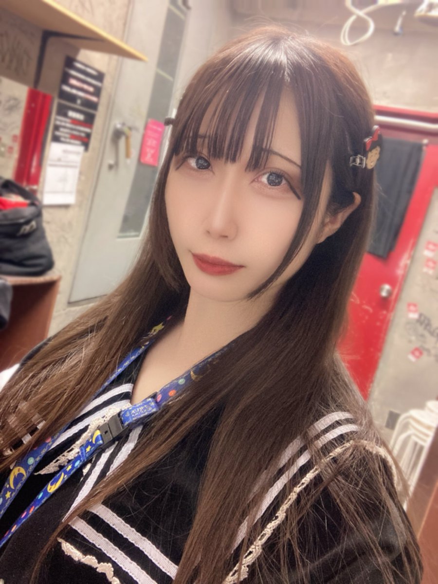 yuri_saihate's tweet photo. 今日は、ソロ出演🥃🔥

新宿HEISTに来てくれてありがとう😆❣️

大カオスパーティで終始楽しかったね😆❣️

乾杯もお話も動画もまじサイコーの思い出🔥❣️ https://t.co/dRspSZb3m7
