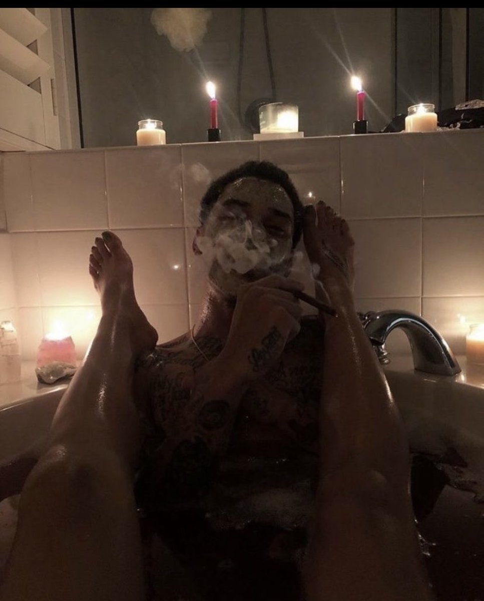 Brisahot18's tweet photo. 🌿💨Fumacinha subindo, pernas p/alto e o clima ficando cada vez + safado! 🍃

🚨 MARCA AQUELE MACONHEIRO S/VERGONHA Q IA QUERER ESTAR AQ!👀

@MyllaPiego @Gkizuna1 @Negocwb18284 @DaPiego452 @Um_inocente69 @o_divulgador_0 @cortsmyllapiego @Paranacolab @26_divulgavi @divulgagor49103 https://t.co/0owUMTxB8L