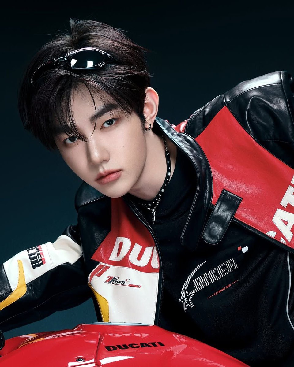 haofoshy's tweet photo. @foshyeunseok UDAH GA SIH ANJIR EMANG MUKA GW UDAH BAWAAN BEGINI GIMANA DNGGGG https://t.co/INUBzx8Rqc