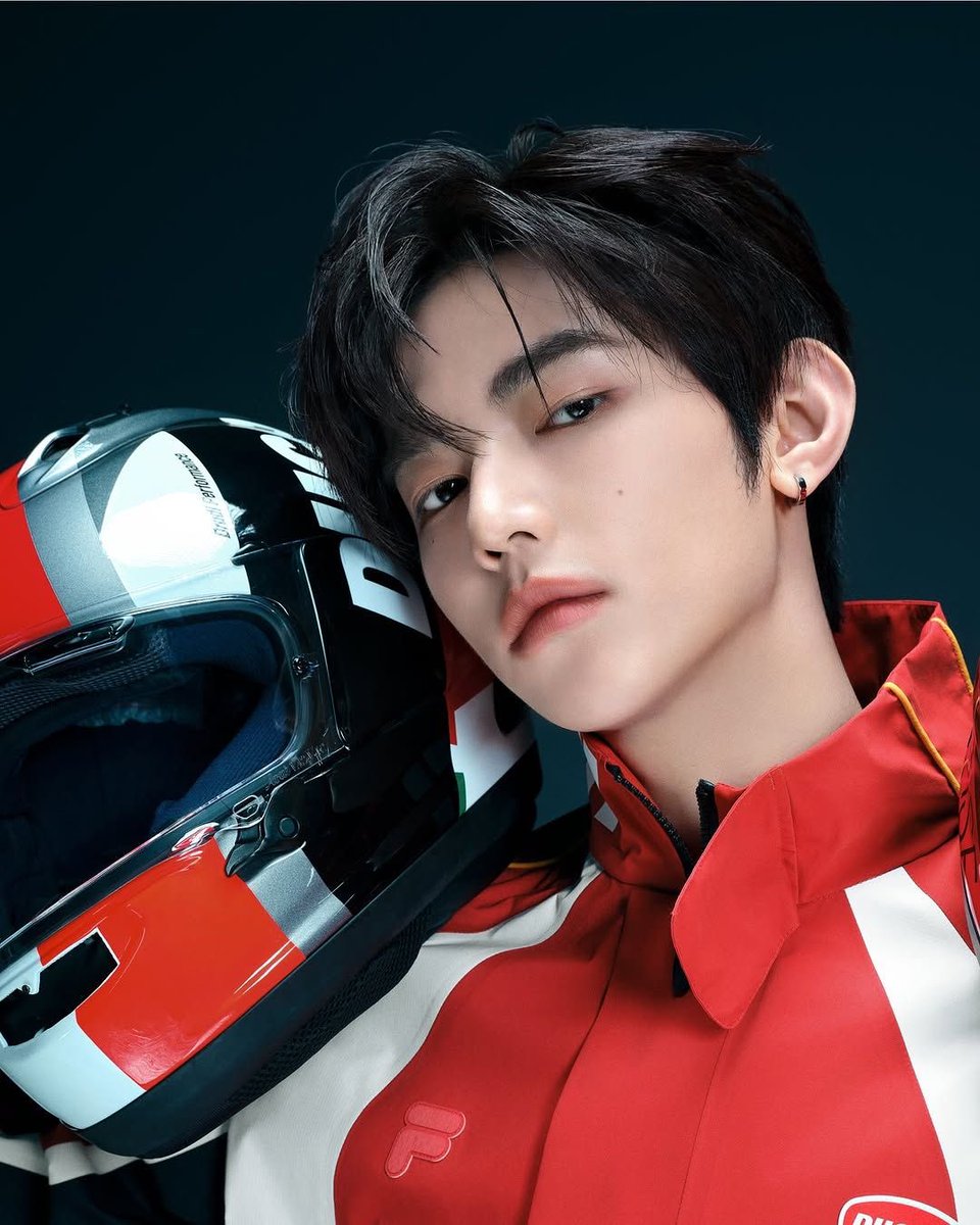 haofoshy's tweet photo. @foshyeunseok UDAH GA SIH ANJIR EMANG MUKA GW UDAH BAWAAN BEGINI GIMANA DNGGGG https://t.co/INUBzx8Rqc