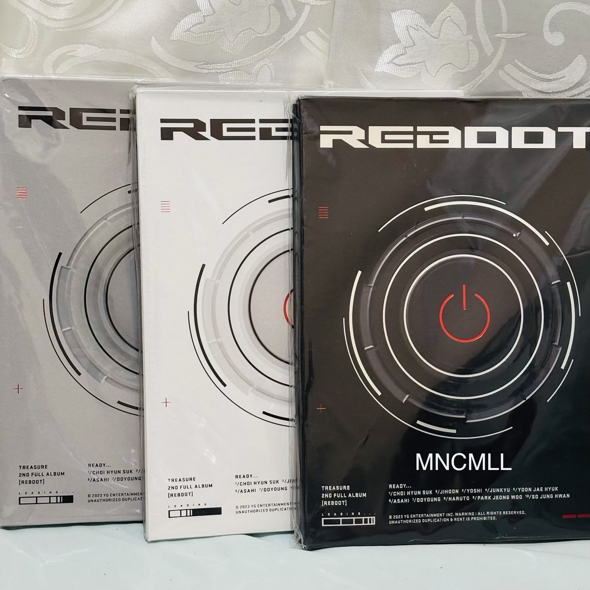 mncmll's tweet photo. ‼️ GA ALERT! PH ONLY 🎁 

Since mas maraming nag-vote for TREASURE, I’ll be giving away 2-3 sealed TREASURE REBOOT albums!

Walang POB ’to ha, mga badeng! LOL!

Mechanics:
• Anyone can join (no need to follow me!)
• Repost this GA! ❤️‍🔥
• Comment with proof that you’re a Teume!

P.S. Winners will be drawn via random roulette and announced this Sunday night 😌 Winners must be willing to pay/shoulder the shipping fee.

#TREASURE #Teume #Kpop #GA #FreeAlbum