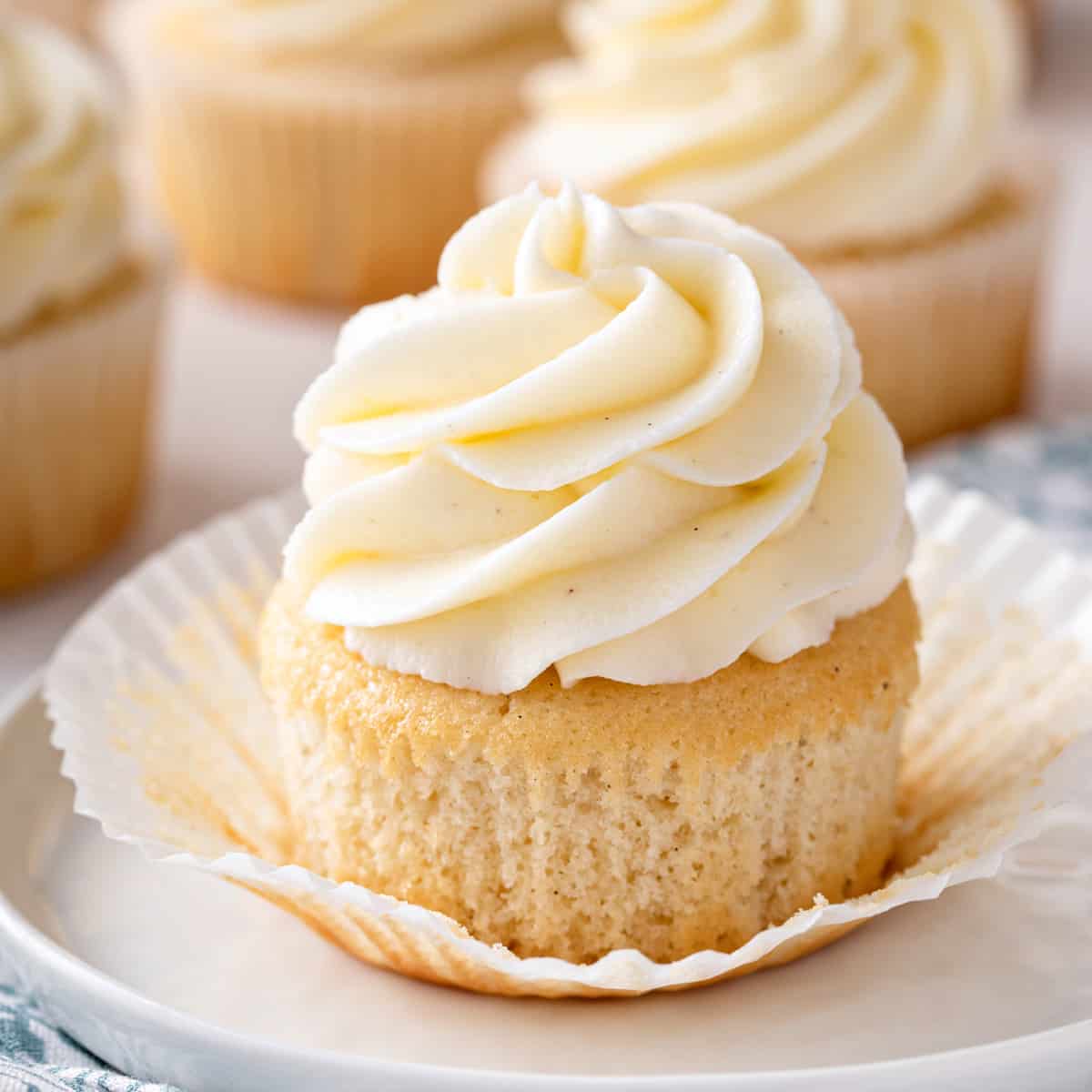 MVRPB4KERY's tweet photo. ͏͏͏ㅤ
      Some 𝐒trawberry 𝐒hortcake
      paired with 𝐕anilla cupcakes,
      all for you,
      @BLIZZARDUSWOMAN ~!

      𝐅𝐑𝐎𝐌 : 𝘞𝘩𝘰 𝘬𝘯𝘰𝘸𝘴 ~

   💌 ~ `` 𝘐𝘵´𝘴 𝘣𝘦𝘦𝘯 𝘢 𝘸𝘩𝘪𝘭𝘦, 𝘣𝘶𝘵 𝘐 𝘩𝘰𝘱𝘦
   𝘣𝘶𝘴𝘪𝘯𝘦𝘴𝘴 𝘩𝘢𝘴 𝘣𝘦𝘦𝘯 𝘵𝘳𝘦𝘢𝘵𝘪𝘯𝘨
ㅤ https://t.co/LmRuz5NaTW