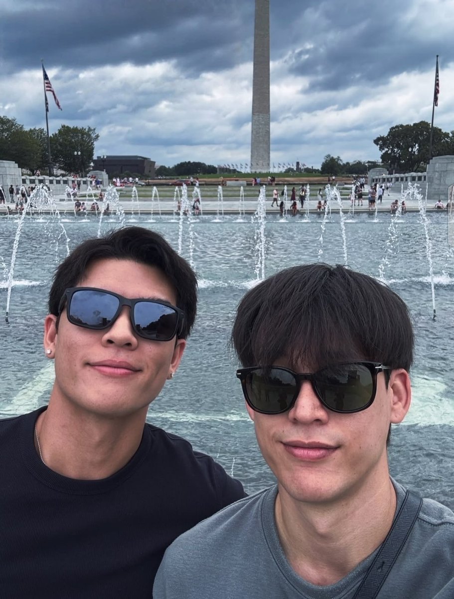 sunbunnyyy_'s tweet photo. idk man i think joss and gawin suit each other SO MUCH like even their visuals complement each other so well like they genuinely look like they were made to be in the same frame https://t.co/wcPPN8NFiN