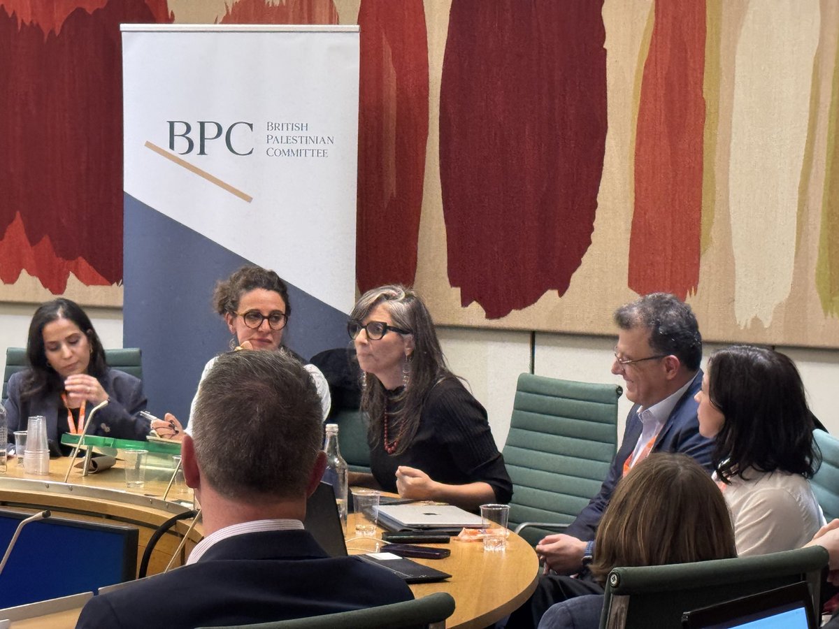 BritPalCommitt's tweet photo. Honoured to host a distinguished panel of experts in Parliament this week to discuss the govt's recent sanctions announcement vis-a-vis Israel.

UN Special Rapporteur @FranceskAlbs @NimerSultany @ZainahElHaroun & BPC Chair @AimeeShalan addressed a full room on the implications of the announcement for accountability & justice in Palestine as well as Britain's own obligations under international law.