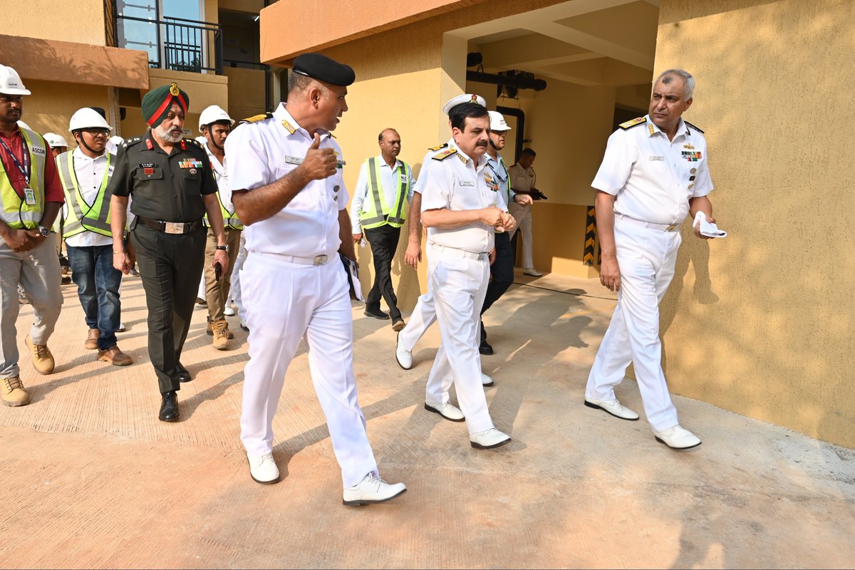 IN_WNC's tweet photo. VAdm Sanjay Vatsayan #FOCINC #WNC inaugurated 300 dwelling units for Defence Civilians, Station Health Organisation Complex at #INHSPatanjali, Integrated Solid Waste Management Facility and four lane access routes to further enhance sustainability, connectivity, operational resilience and welfare of naval community at Karwar, on 15 Oct 26.

This is a significant stride towards a modern, resilient and future ready Naval Station.

#NavalBaseKarwar Building world class infrastructure, enabling better lives and powering sustained mission readiness.

#AtmanirbharBharat
#SashaktBharatSurakshitBharat

@indiannavy
@DefPROMumbai 
@IndiannavyMedia