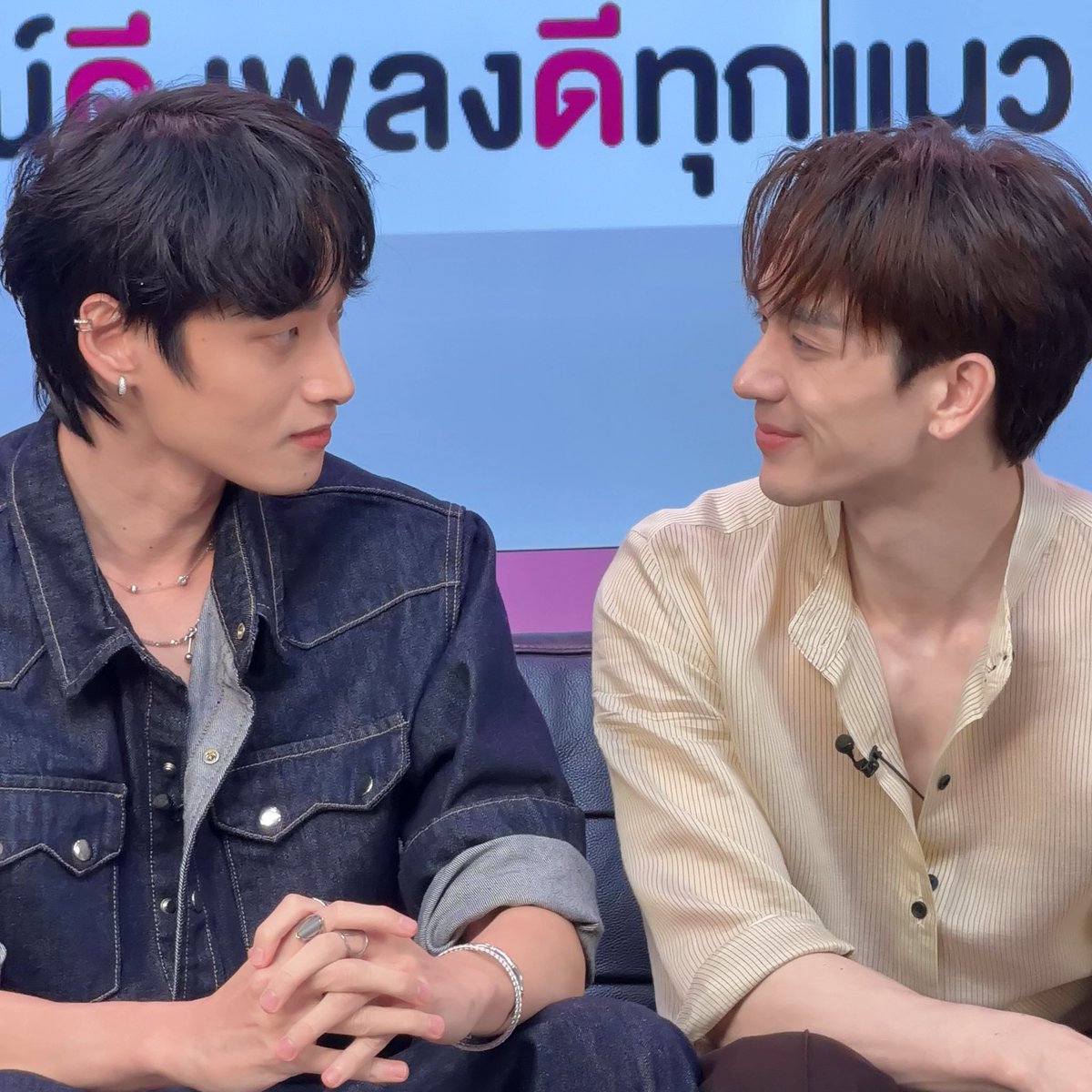 EFM_STATION's tweet photo. หมาป่าสุดเท่ 🐺 กับ แมวดำสุดน่ารัก 🐈‍⬛

BOSSTONG AT EFM FANDOM 
#BossTongxFANDOMFANFIC https://t.co/1UwcqMR9OW