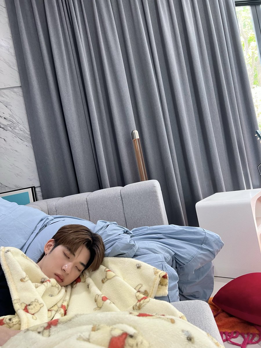 Nnappe94's tweet photo. 2tee เค้ง ๆ by ปิ๊ปป๋อก็น่าย๊ากน้า ฮื่อ 😭😭 https://t.co/X1ufL4ZRPs
