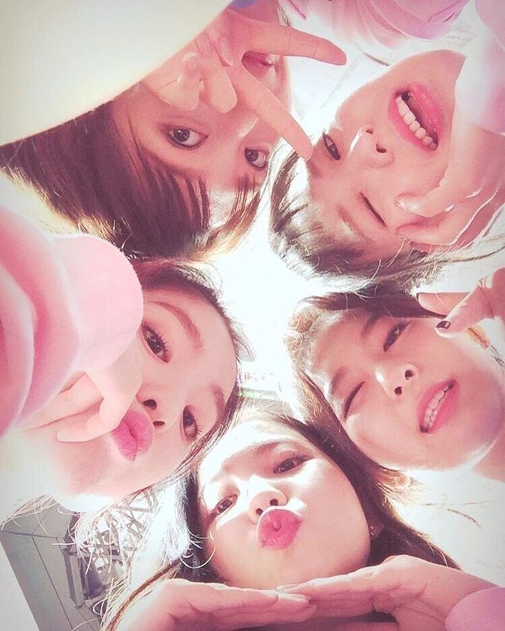 bjkhonproad's tweet photo. ⋆                         ⋆    

                    🩷 💛 🩵 💚 💜  ⋆
          ⋆                                                                ⋆
 I vote #RedVelvet for #2026MAMAVOTE               ⋆                                              ⋆ https://t.co/Y6gO5SHQbV