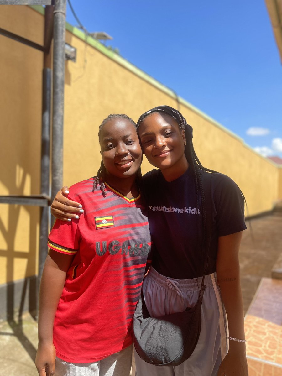 tygarii's tweet photo. My first mission trip to Uganda. Humbled and grateful that God found me worthy to partake in the ministry of reconciliation and be His hands and feet. I love my wonderful team, but most importantly, the beautiful people of Uganda for the opportunity to serve them🫶🏾 https://t.co/jHl2TRmjQS