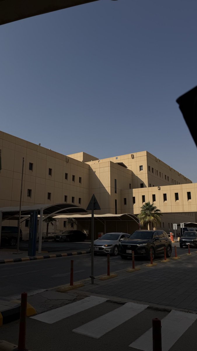Twenty_OneStore's tweet photo. الحمدلله يسرنا ان نكون جزءا من مبادرة دعم المتبرعين بالدم في مستشفى الملك خالد الجامعي، بالتعاون مع @ksumedicalcity والمركز الجامعي للسكري.

نتقدم بالشكر لكل من ساهم في نشر الوعي بأهمية التبرع بالدم، ولكل المتبرعين والقائمين على هذه المبادرة، سائلين الله ان يجعلنا واياكم من اهل الأجر والعطاء.

الحمدلله الذي وفقنا لنكون جزءا من هذه المساهمة في خدمة مجتمعنا ووطننا.

الله يكتب الأجر لنا ولكم، ويتقبل من الجميع 🙏🏻

#مستشفى_الملك_خالد_الجامعي #المدينة_الطبية_الجامعية #المركز_الجامعي_للسكري #توينتي_ون_ستور