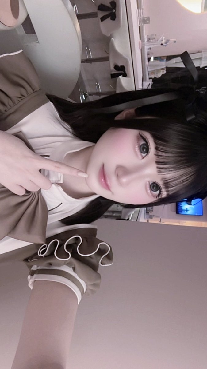 nanase_maron's tweet photo. ブログもたくさん書いてるので見てね〜！！！

https://t.co/Kz5U1cfd9V

 #コンカフェ  #コンカフェ九州  #あえるやさん  #いいね返し https://t.co/7nQnUEQwUf
