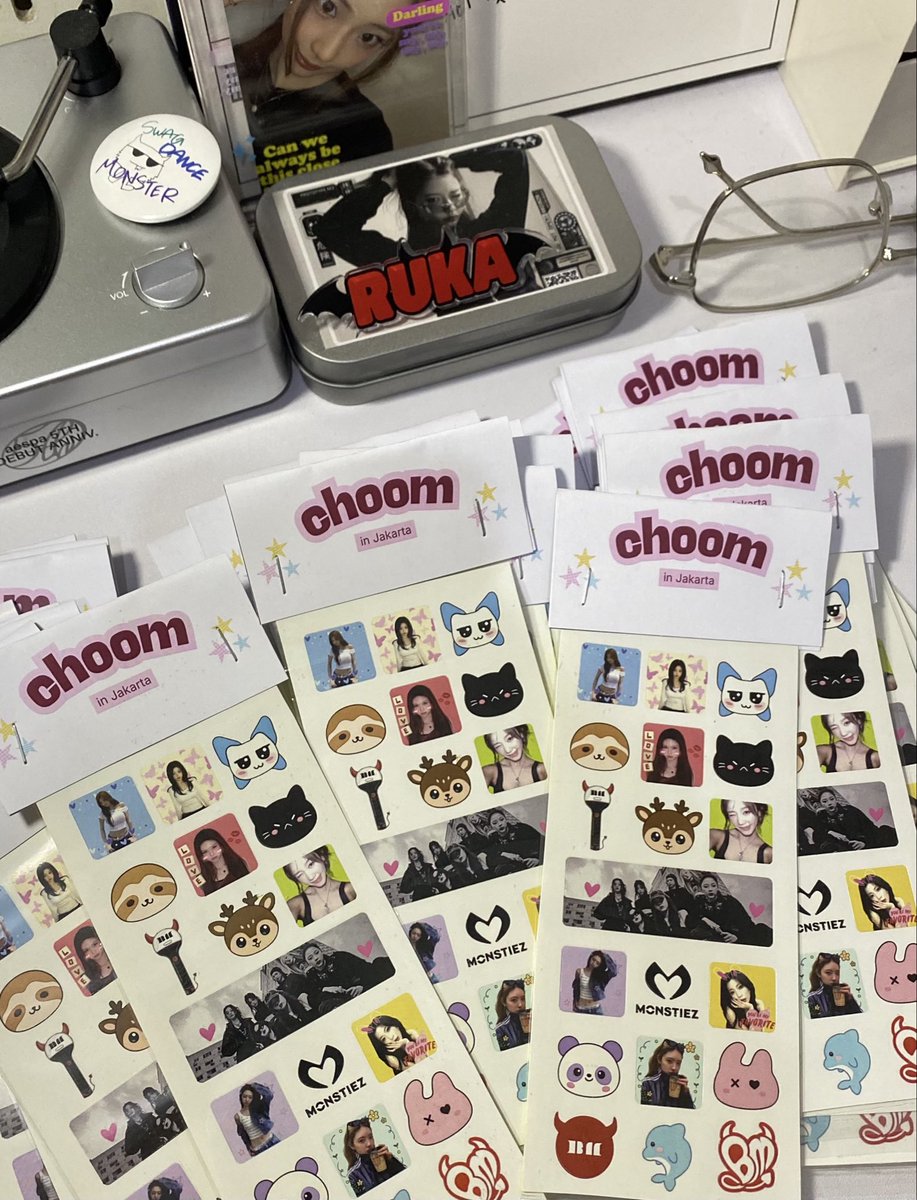 vvhnay's tweet photo. preview freebies~
H-2 see u monstiez ❤️ https://t.co/6mZgLUGuBc