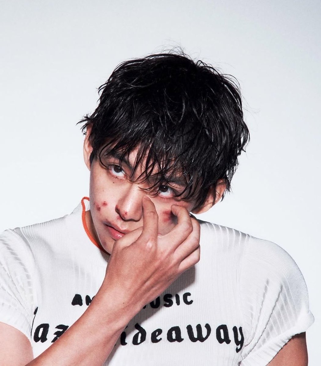 thvthearchive's tweet photo. never forget this photoshoot https://t.co/oKfmMUzLUU