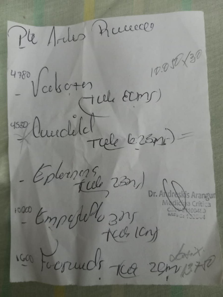 milagrodccg's tweet photo. 1) #ServicioPúblico #URGENTE. La Sra. ARELIS ROMERO ha sufrido mucho, su esposo es px. oncológico y ella ahora enferma del corazón. No tiene como comprar sus medicinas, las solicita en #Donación o ayuda para comprarlas #Hilo #Caracas https://t.co/bCPIRub9IH