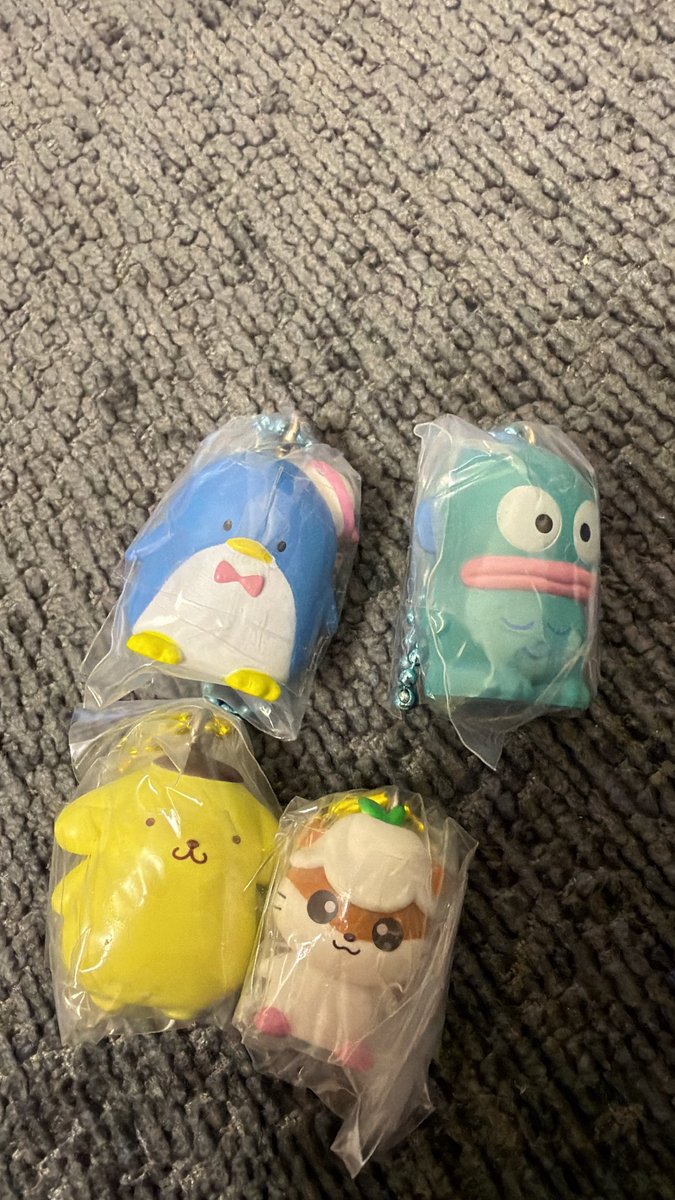 jsbryuji92_'s tweet photo. サンリオマスコットグミ

譲) プリン×2 ハンギョドン クリリン サム
求) ウサハナ

コメントよろしくお願いします。！
#サンリオ #サンリオマスコットグミ #交換 https://t.co/MknfZ1o0Jf