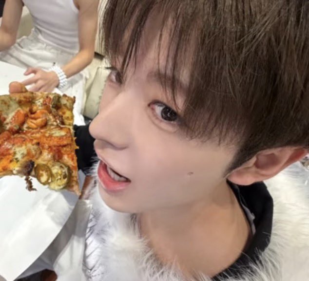 youuuuusii's tweet photo. #NCTWISH #2026MMAVOTE 

먐먐이 행복하자~♥︎ https://t.co/42yP6uuqgc