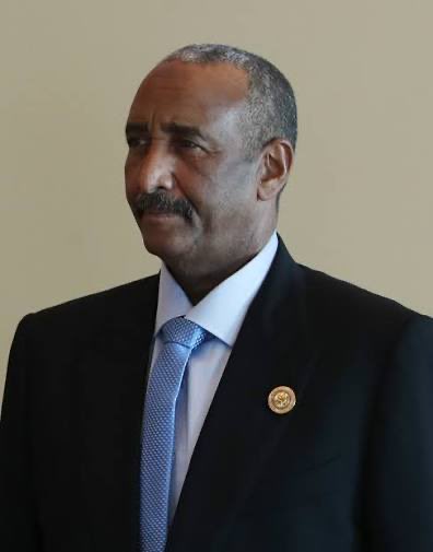 mogadishueye's tweet photo. Sudan’s Sovereignty Council Chairman Abdel Fattah al-Burhan has sent a letter to #US President Donald Trump reaffirming support for American peace efforts. 

He stressed #Sudan’s readiness to pursue lasting peace while safeguarding its sovereignty and unity. https://t.co/lOUtCCEm0u