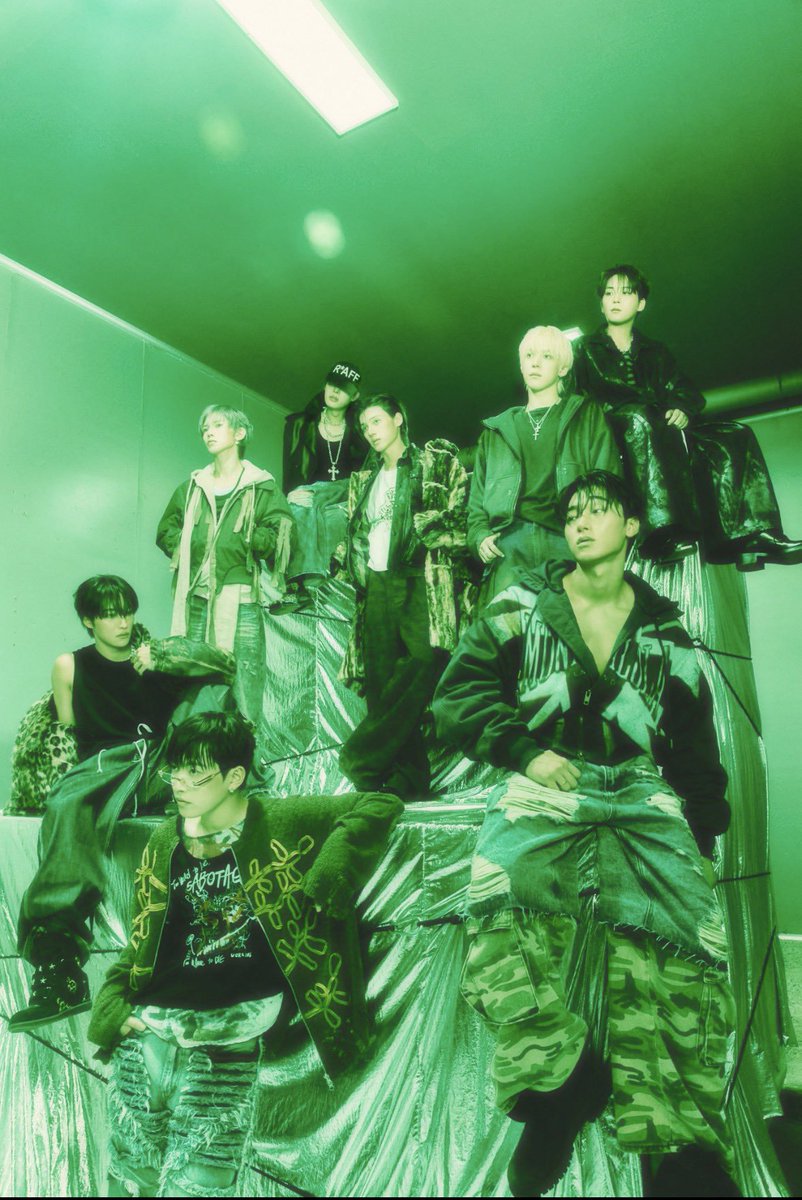 ateezglobal_'s tweet photo. 🔐 1,000 retweets 

I vote #ATEEZ for Fan's Choice Male at #2026MAMAVOTE https://t.co/REUT9pVIQV