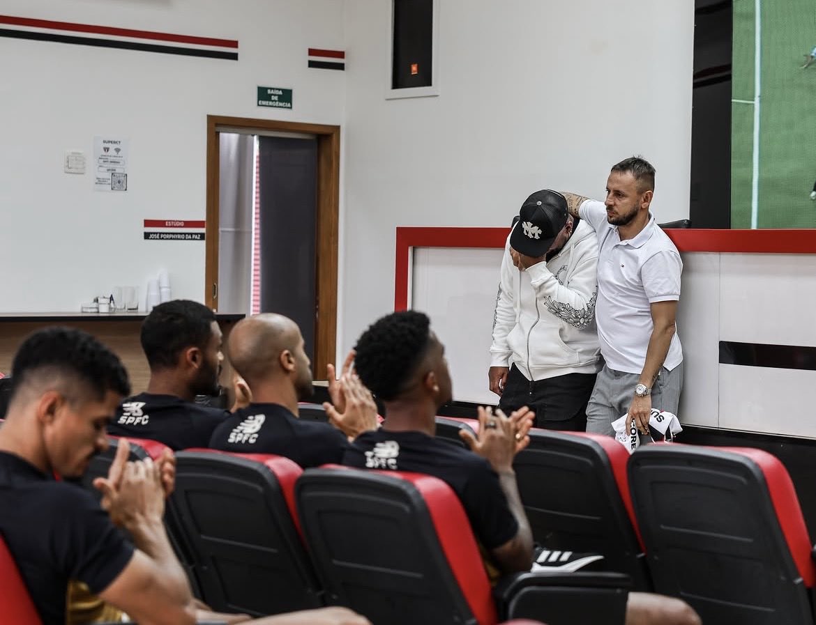 spfcpics's tweet photo. Luan rescindiu com o São Paulo. Não é mais atleta do clube. 

Se despediu dos funcionários e atletas.. https://t.co/O9QKQYLapx