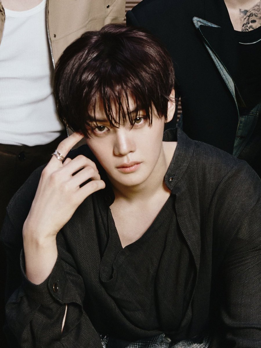 gyubrikcloud's tweet photo. insane face cards https://t.co/SLbNmIoYGp