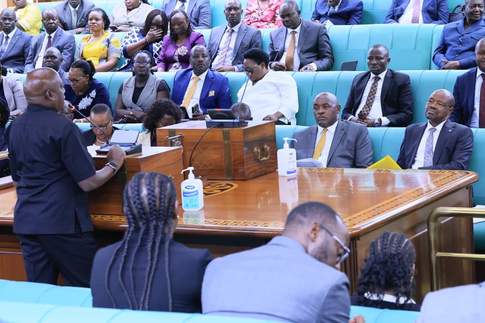 Parliament_Ug's tweet photo. Speaker @ObothOboth defers debate on the ministerial statements on the status of education and health sectors to Tuesday next week to allow MPs ample time to discuss the matters. #PlenaryUg https://t.co/68eIanrFmQ