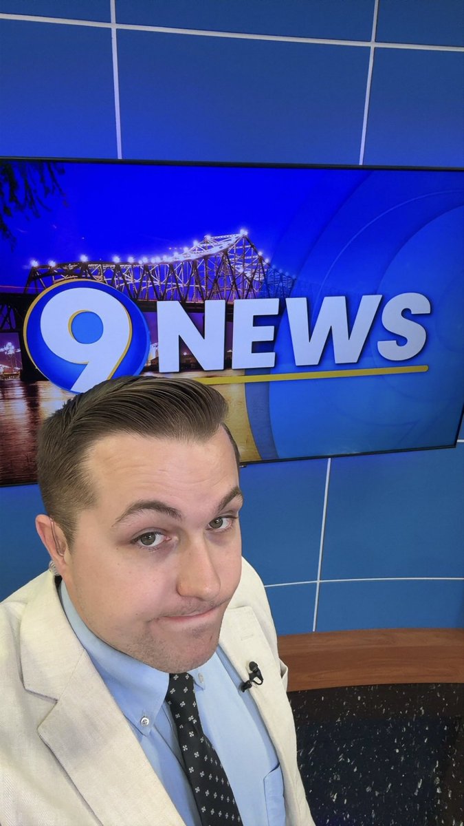 ColinVedrosTV's tweet photo. ALLOW ME TO REINTRODUCE MYSELF 

Thrilled to announce that I have accepted a new position as Weekend Morning Anchor at @WAFB! Starting the following weekend, I’ll be your guide through the latest news around Baton Rouge and beyond each weekend morning…🧵 https://t.co/QB004EGN1m