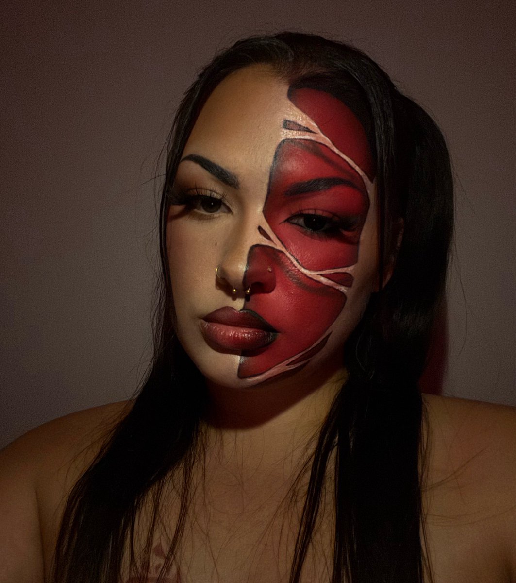 lauu065_'s tweet photo. j’aime trop les makeup halloween https://t.co/yW22WaJ6fN