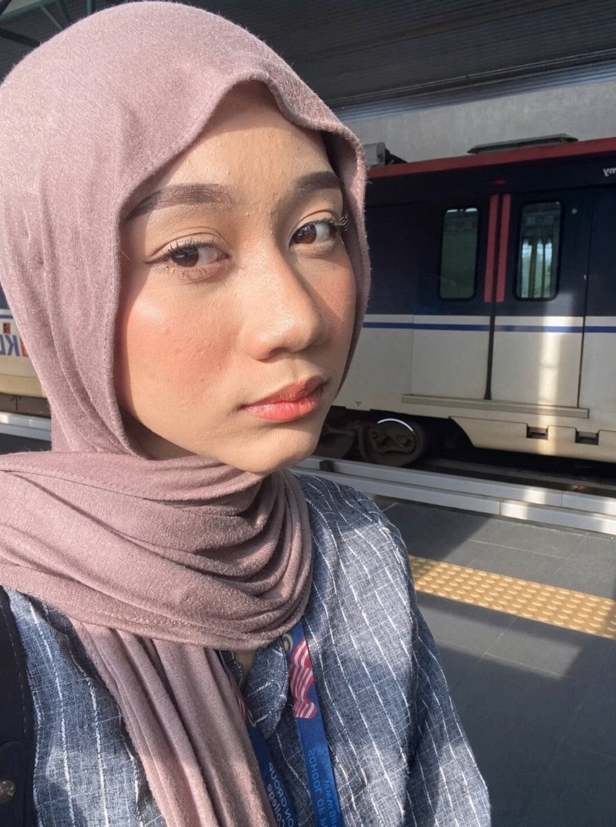 CanSaud's tweet photo. Hijab Biru Update
https://t.co/OFc44CmOy9
Nabila MLY
https://t.co/sU2Qv3w7um https://t.co/plg3xXXbPl