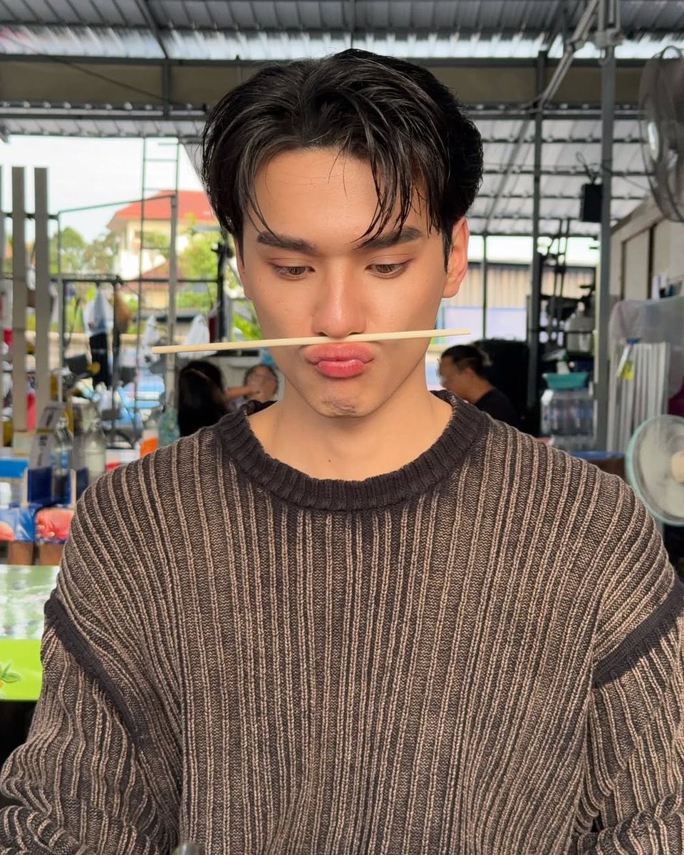 pukjin's tweet photo. เก่งหะริด                                             เจ่งหะยิด https://t.co/KYlltoS2T7