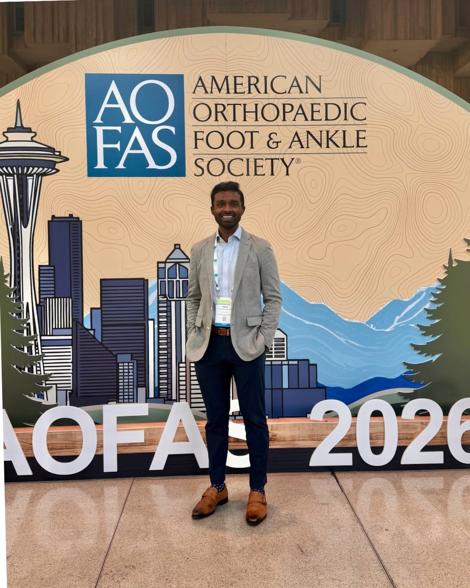 OrthoColumbia's tweet photo. For World Arthritis Day, we’re celebrating Columbia Orthopedics PGY-3 resident @vibavmoulimd, selected for the @aofas and Arthritis Foundation’s Foot and Ankle Arthritis Development Program for advanced training and mentorship. Proud of our residents! https://t.co/fo9xAkLjfX